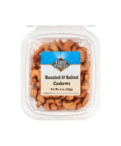 Nueces de la india First Street